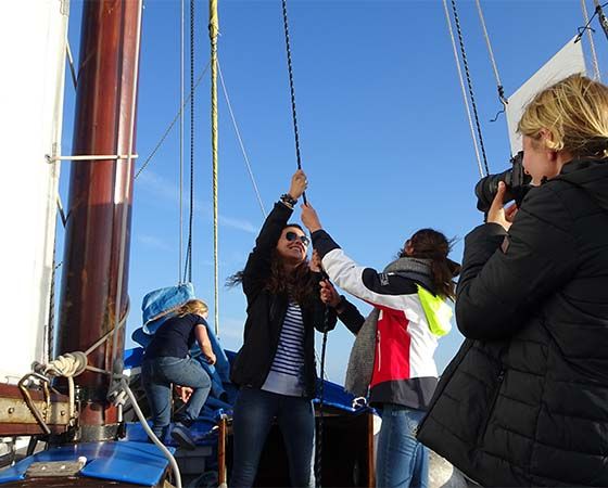 Vous allez pouvoir participer aux manoeuvres lors de votre sortie en mer